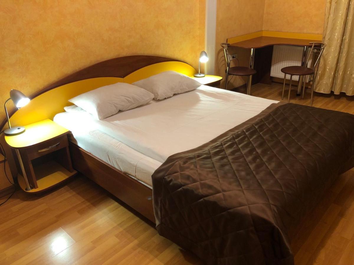 Comfort Hotel キエフ エクステリア 写真
